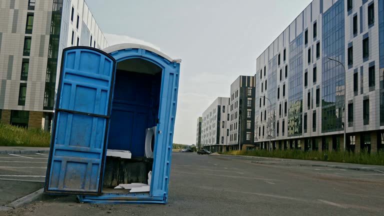 Best Short-Term Portable Toilet Rental  in Adelanto, CA